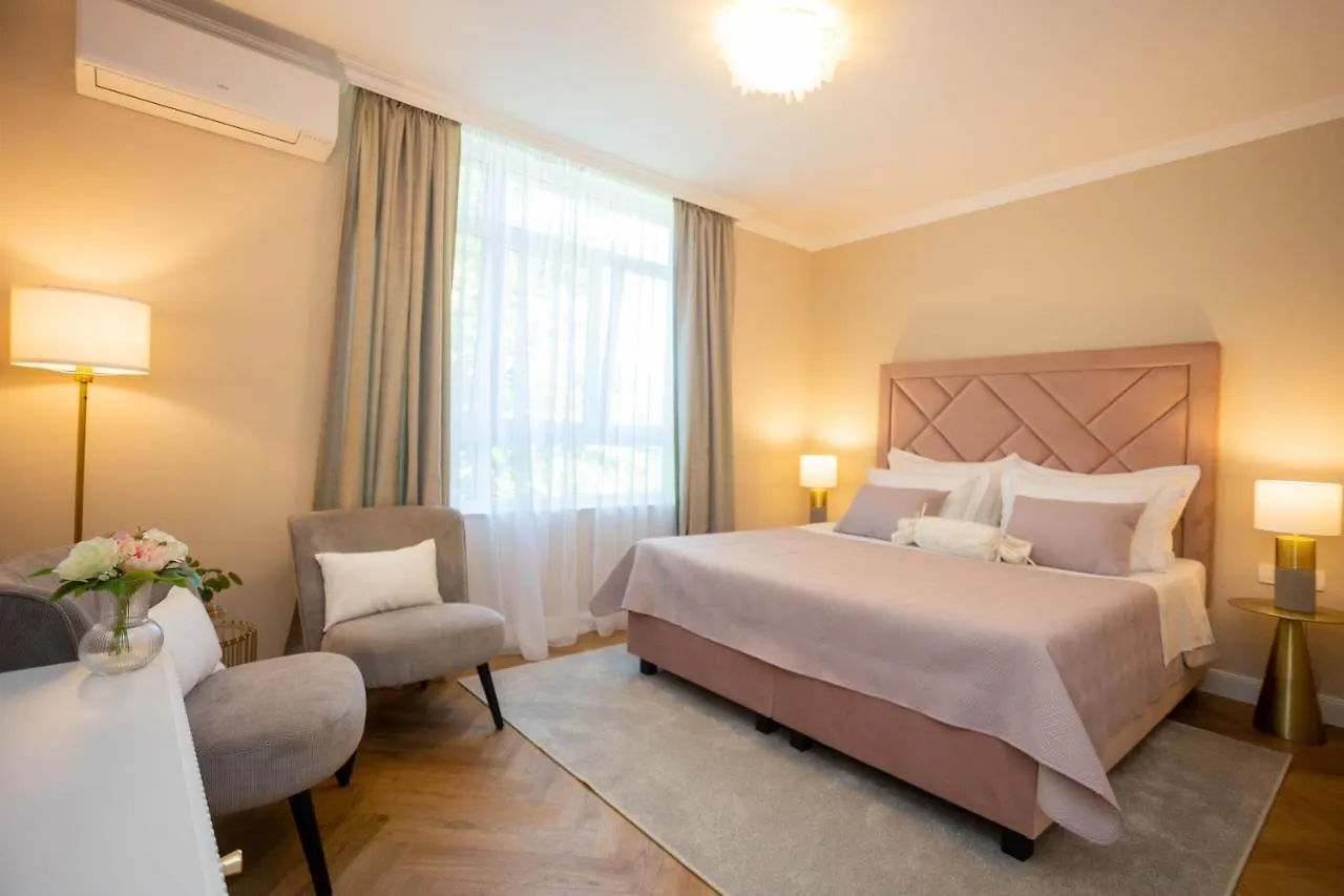 **** Bed & Breakfast City And Style Luxury Rooms Split 2 Croatia