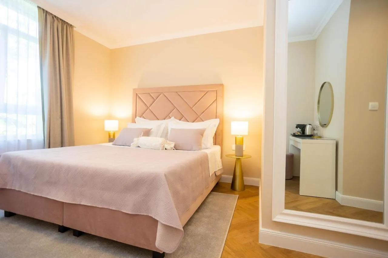 City And Style Luxury Rooms Split 2