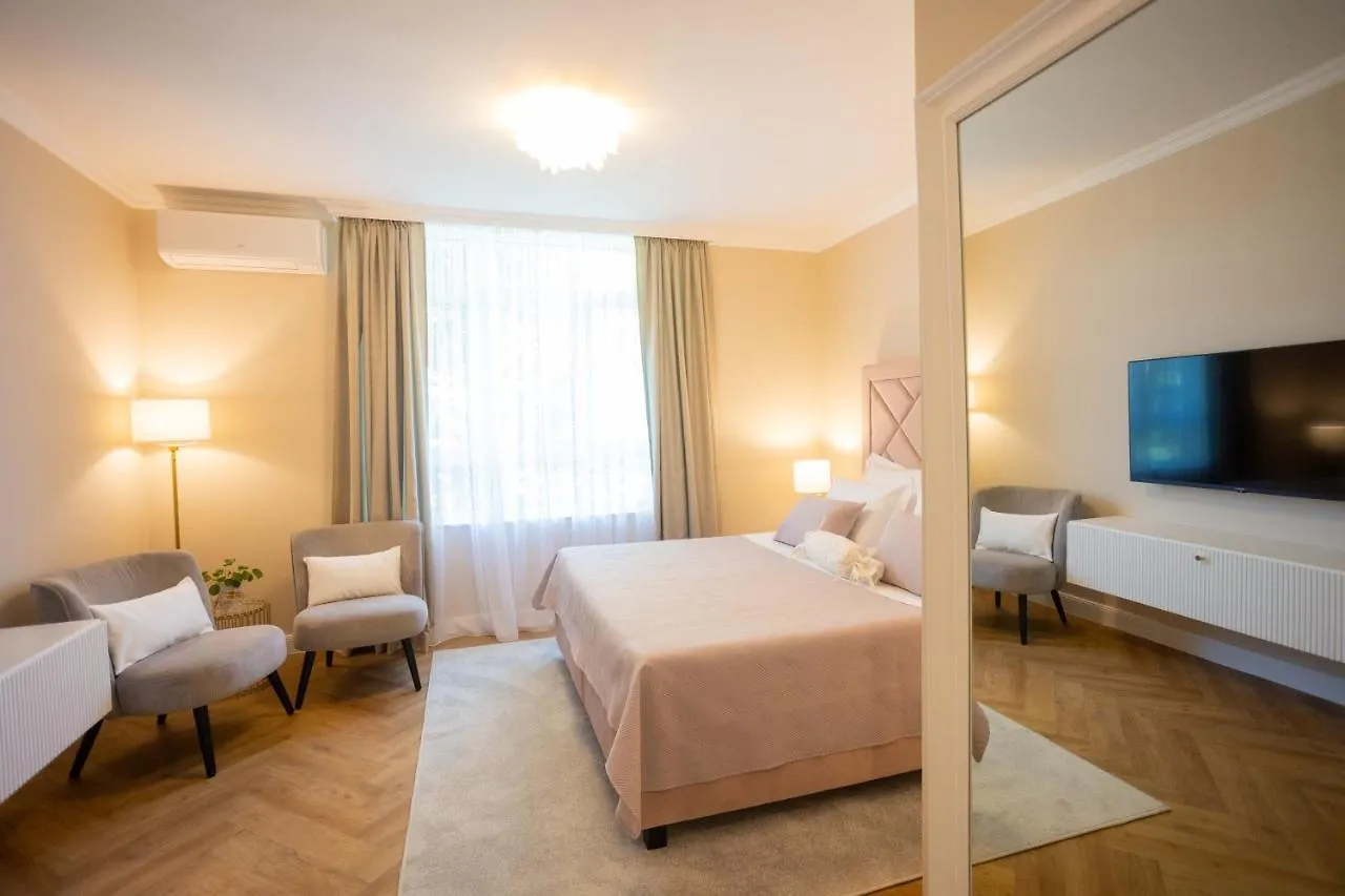 Bed & Breakfast City And Style Luxury Rooms Split 2