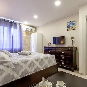 Metropole Luxury Bed & Breakfast